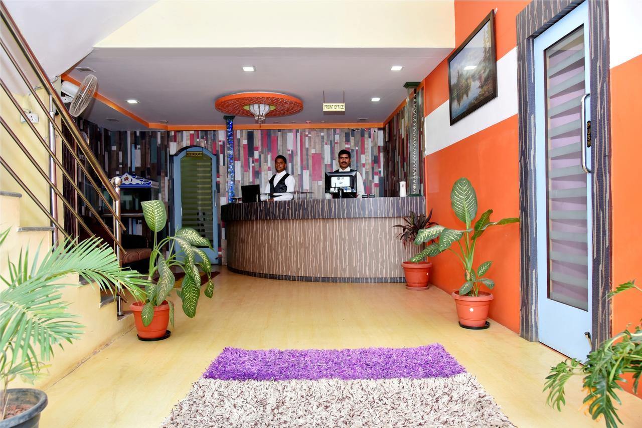 เฮาส์ฟินช์ เรซิเดนซี Hotel Dod Jala ภายนอก รูปภาพ
