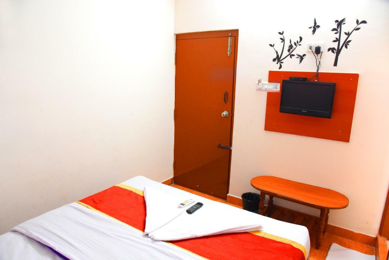 เฮาส์ฟินช์ เรซิเดนซี Hotel Dod Jala ภายนอก รูปภาพ