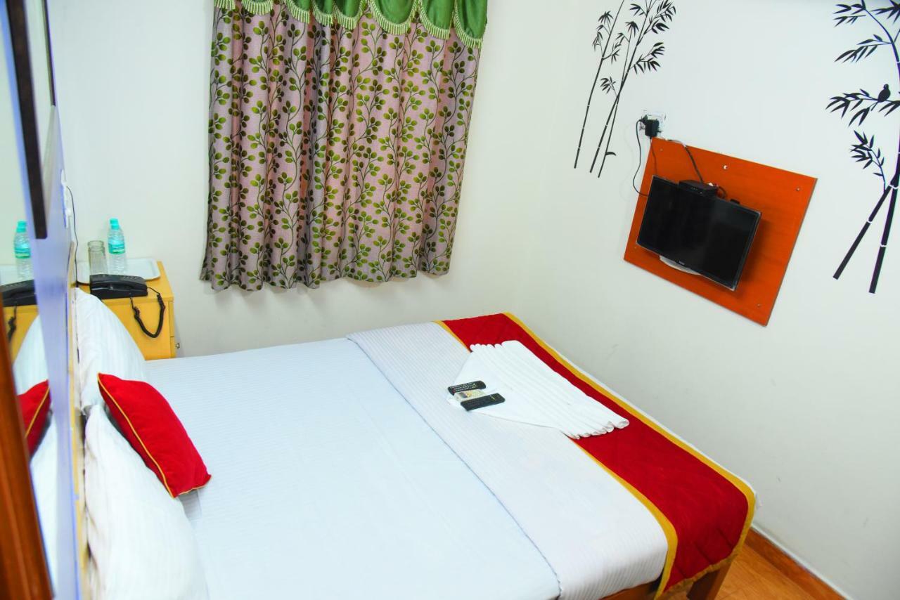 เฮาส์ฟินช์ เรซิเดนซี Hotel Dod Jala ภายนอก รูปภาพ